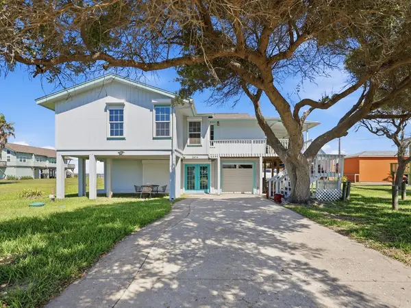 2614 Bay Vista, Rockport, TX 78382