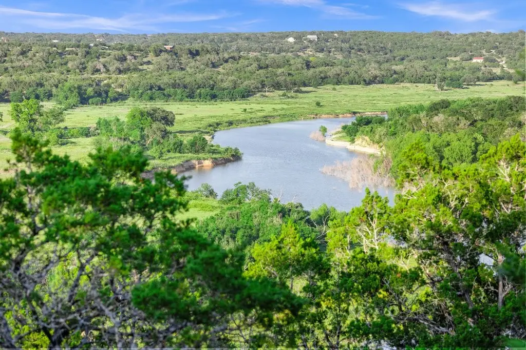 2101 Tower Rd, Round Rock Georgetown, TX 78628 - #1