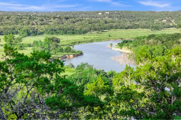 2101 Tower Rd, Liberty Hill, TX 78628
