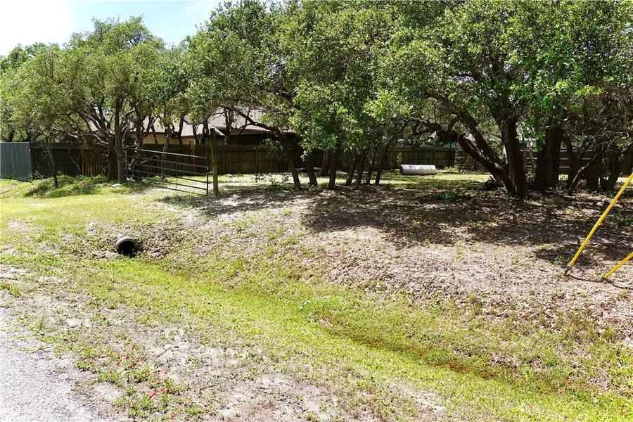 1121 Egret, Rockport, TX 78382 - #3