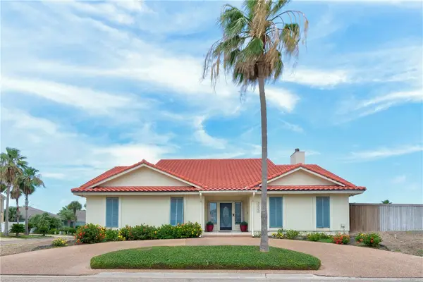 305 Marina Drive, Port Aransas, TX 78373