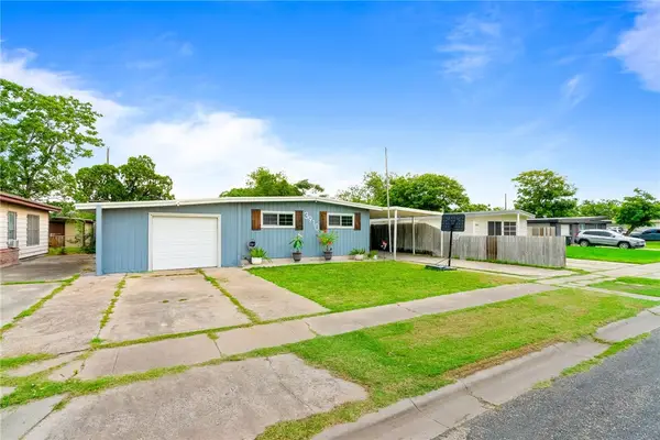 3910 Lincoln Street, Corpus Christi, TX 78415