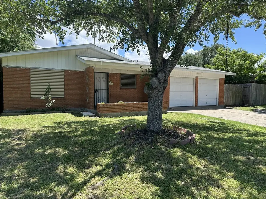 5809 Shamrock Drive, Corpus Christi, TX 78412 - #3