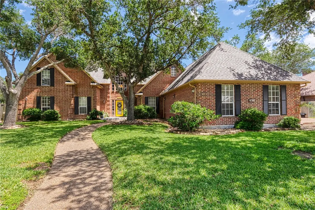 8006 Villefranche Drive, Corpus Christi, TX 78414 - #1