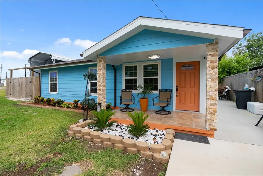 2774 Dallas Avenue, Ingleside, TX 78362 - #3