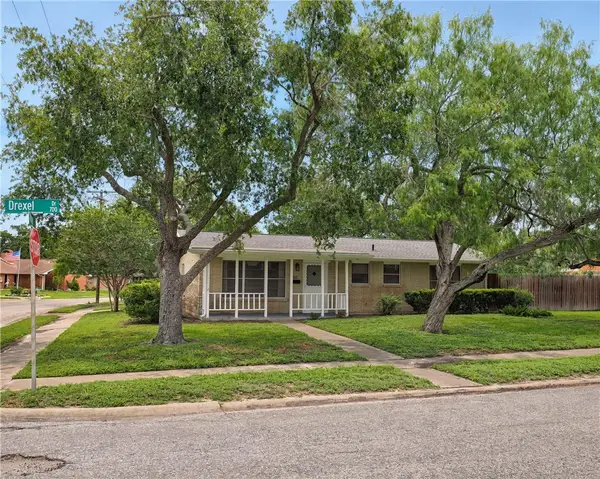 702 Drexel Drive, Corpus Christi, TX 78412