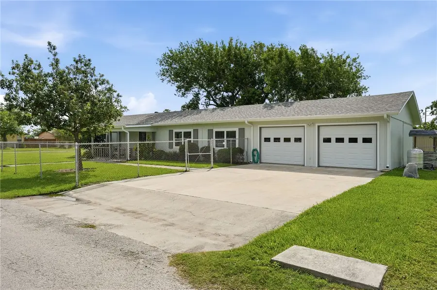 2790 Beaumont Avenue, Ingleside, TX 78362 - #3