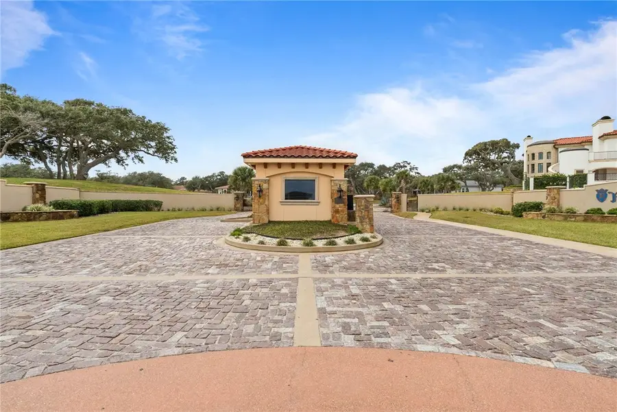 1402 Royal Oaks #1402, Rockport, TX 78382 - #3