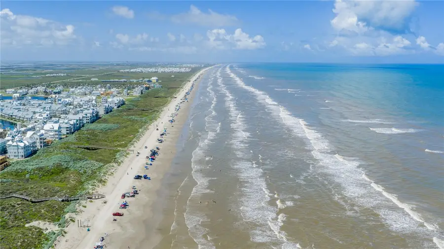 126 Mariners Drive, Port Aransas, TX 78373 - #2