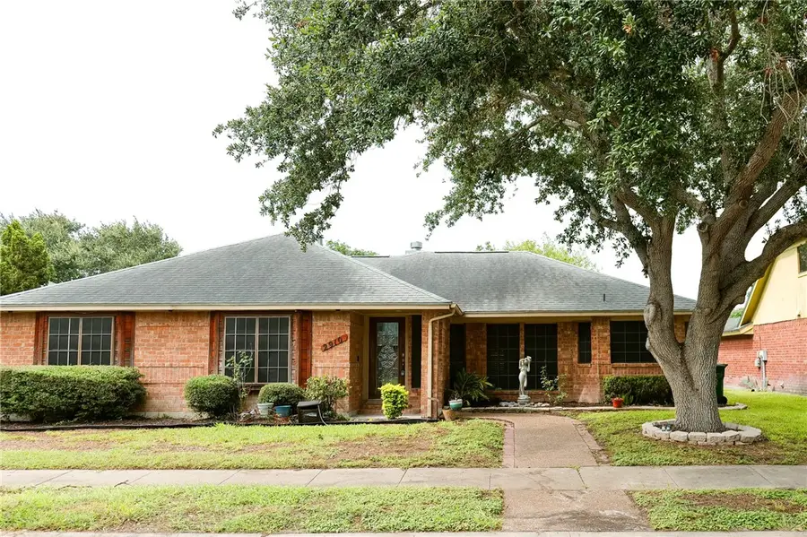 2910 Persimmon Street, Corpus Christi, TX 78415 - #2