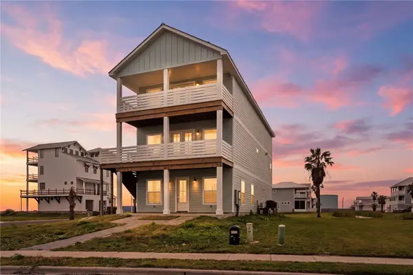 8118 Beach Break Drive, Corpus Christi, TX 78418
