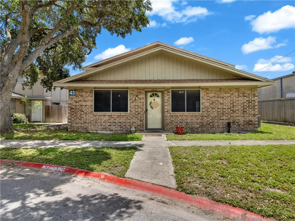 2052 Hidden Lake Avenue, Corpus Christi, TX 78412 - #1