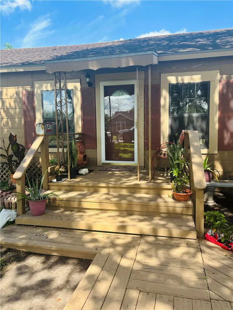 845 N Reynolds, Alice, TX 78332 - #2