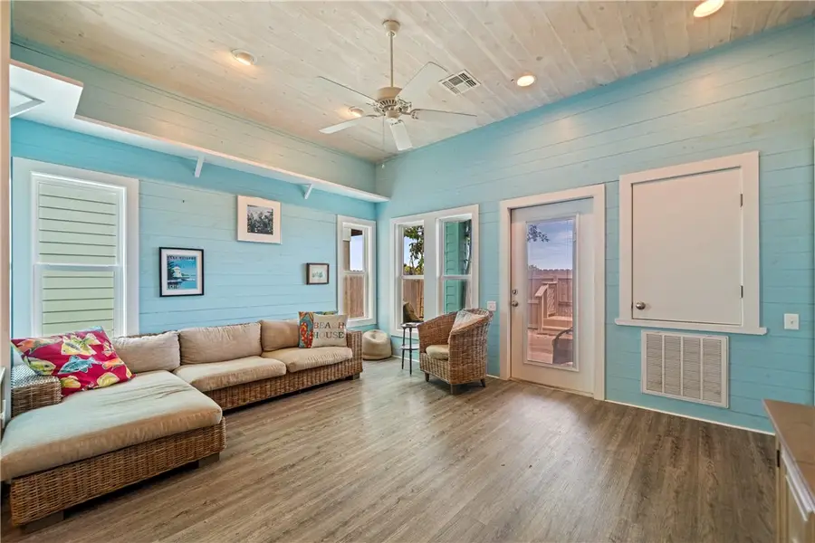 225 Port Lavaca Street, Port Aransas, TX 78373 - #3