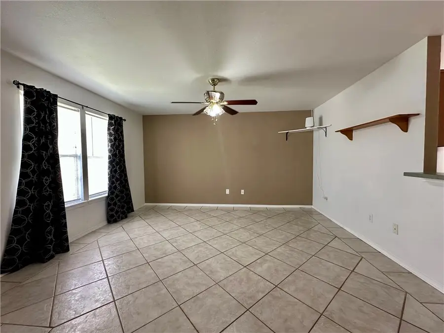 3026 Halifax Drive, Corpus Christi, TX 78414 - #3