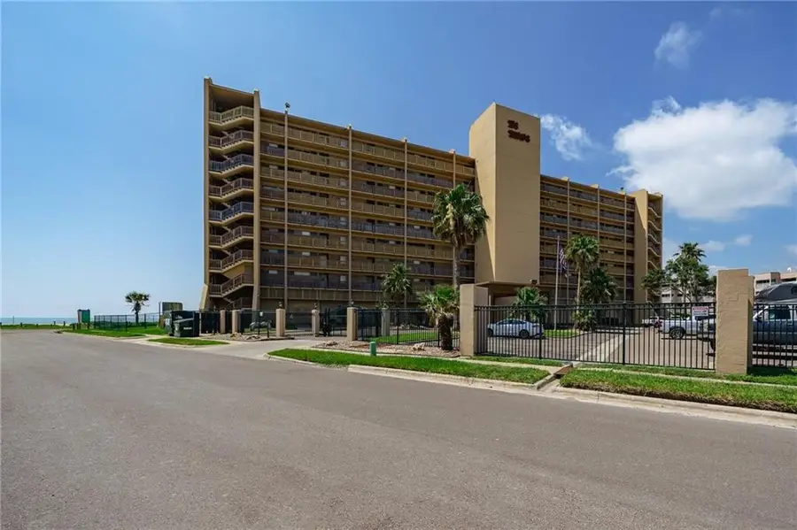 4000 Surfside Boulevard #403, Corpus Christi, TX 78402 - #2