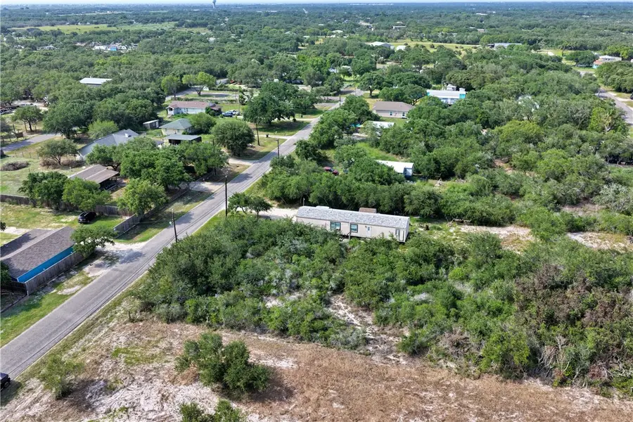 1032 San Antonio, Rockport, TX 78382 - #2
