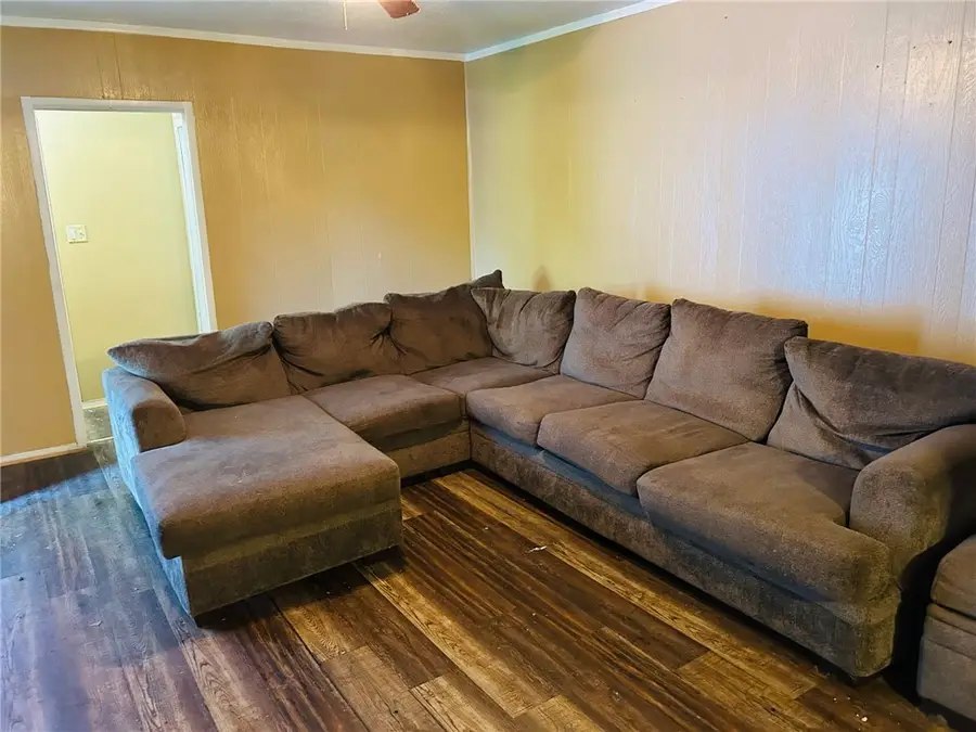 1152 E 4th Street, Alice, TX 78332 - #3