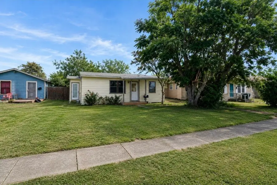210 Tarlton Street, Corpus Christi, TX 78415 - #2