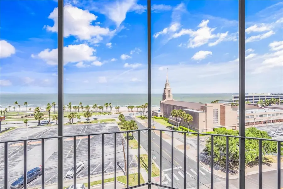 823 S Water Street #6A and 6G, Corpus Christi, TX 78401 - #2
