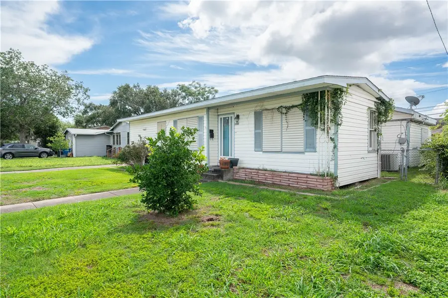 1337 Ray Drive, Corpus Christi, TX 78411 - #2