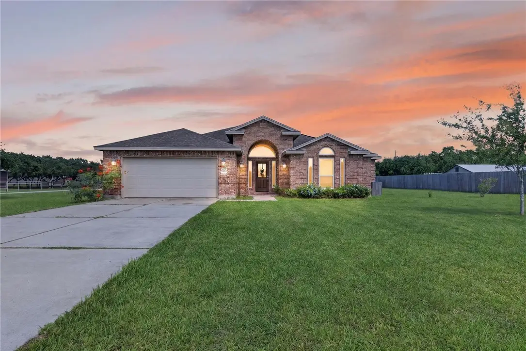 2802 Grand Park Avenue, Corpus Christi, TX 78418 - #1