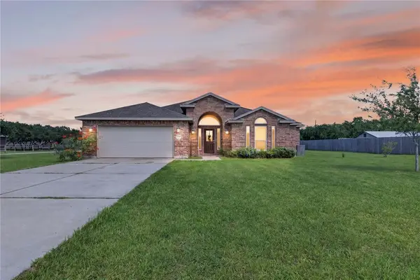 2802 Grand Park Avenue, Corpus Christi, TX 78418