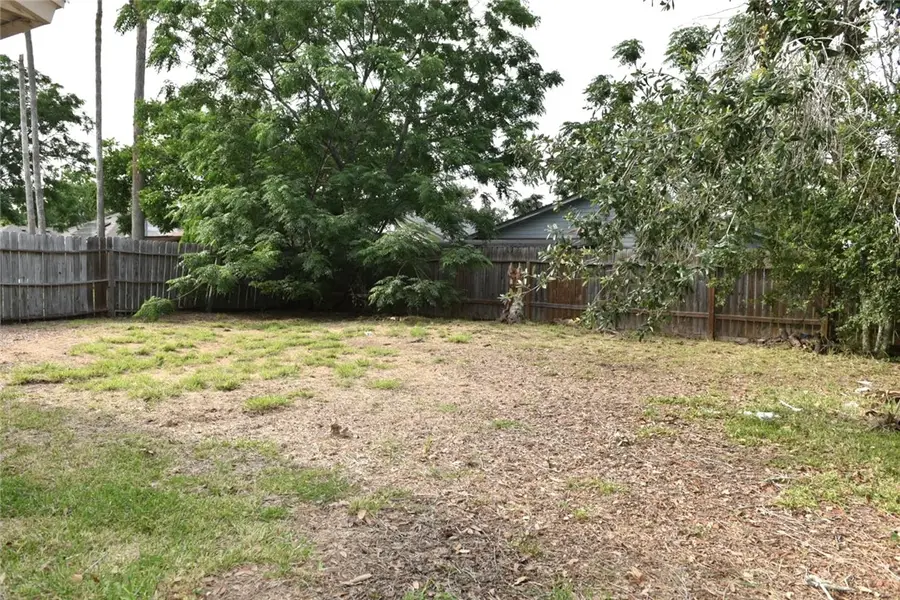 4638 Vail Street, Corpus Christi, TX 78413 - #3
