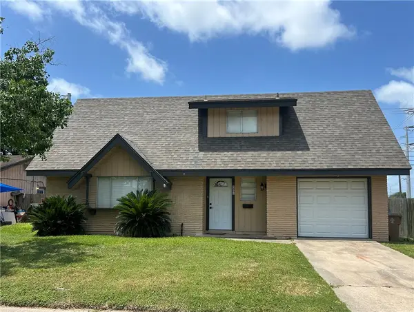 5801 Woodhaven Drive, Corpus Christi, TX 78412
