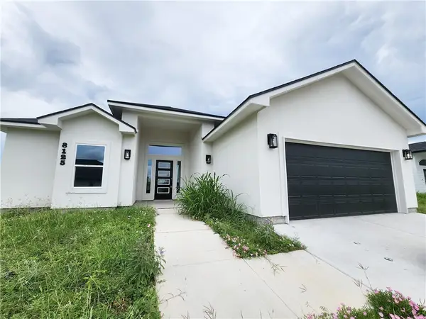 8125 Berenstain Drive, Corpus Christi, TX 78414