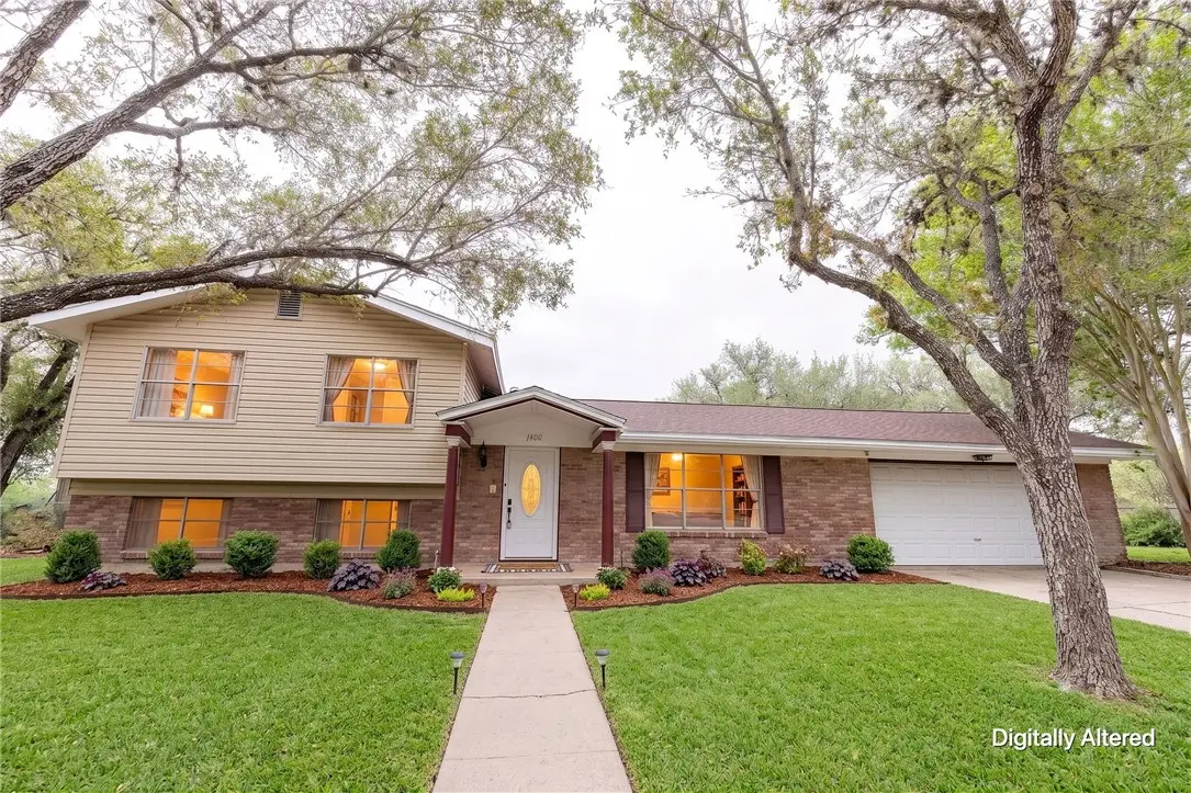 1400 Wren N, Beeville, TX 78102 - #1