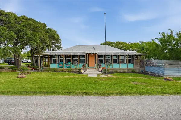 113 Palmetto Avenue, Fulton, TX 78358