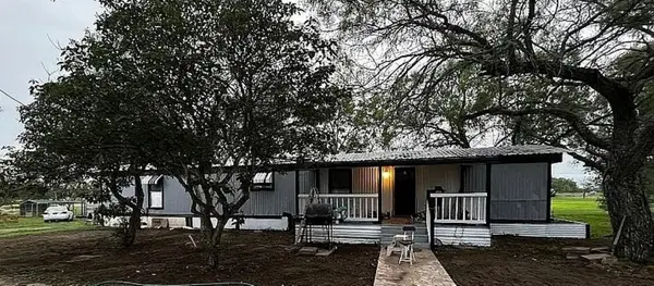 700 Lopez, George West, TX 78022