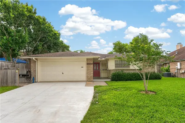 3042 Quail Hollow Drive, Corpus Christi, TX 78414