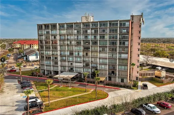 4600 Ocean Drive #308, Corpus Christi, TX 78412