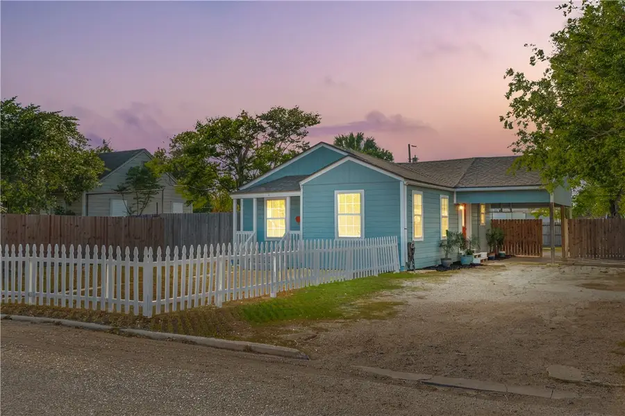 1225 Logan Avenue, Corpus Christi, TX 78404 - #2