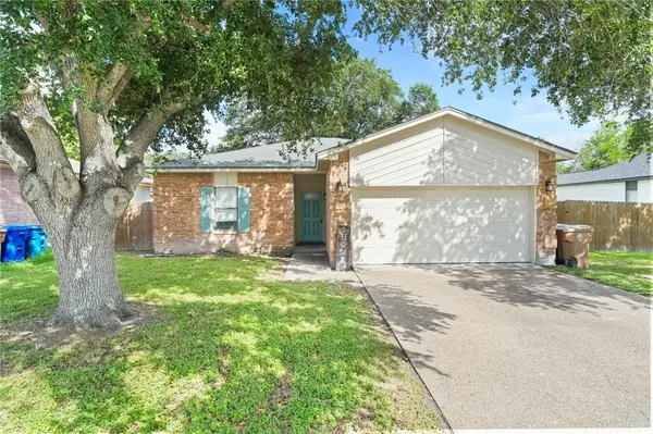 11417 Woodway Creek Drive, Corpus Christi, TX 78410