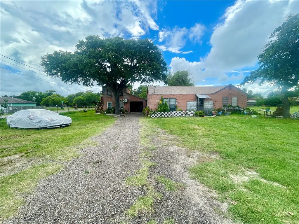 810 Military Drive, Corpus Christi, TX 78418 - #1
