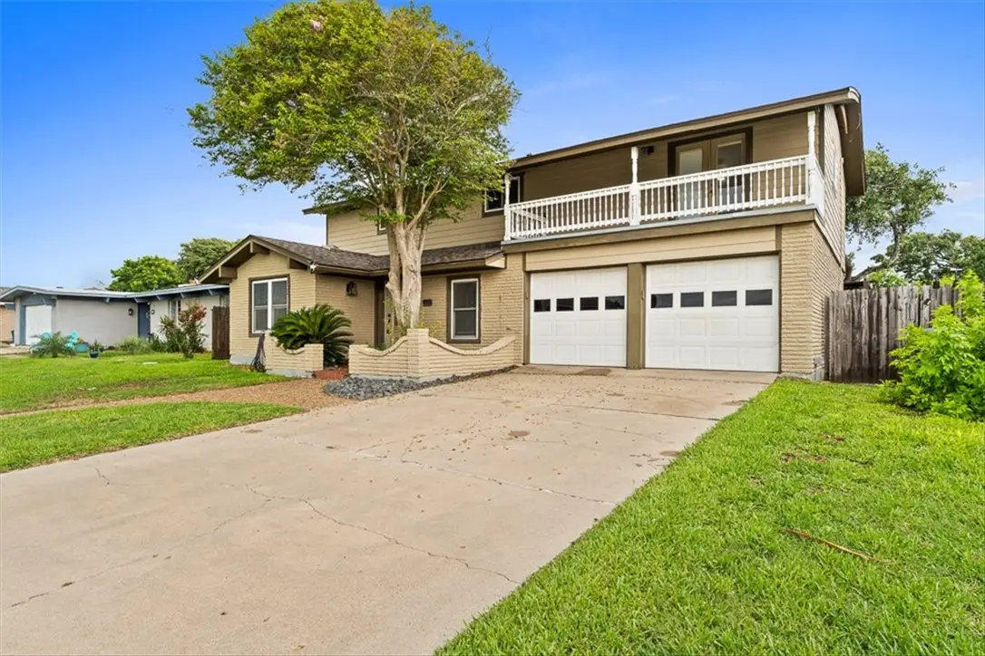 117 Chiltipin Drive, Portland, TX 78374 - #1