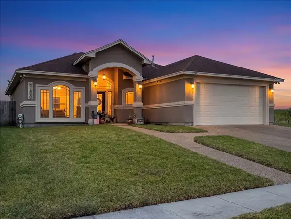 8130 King Henry Place, Corpus Christi, TX 78414
