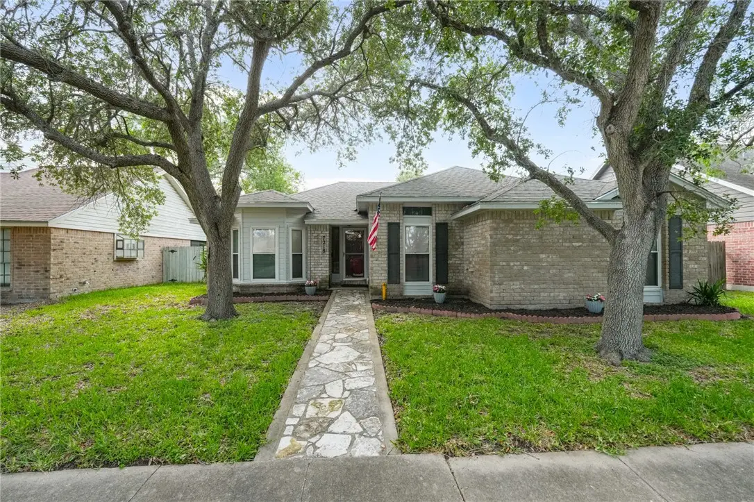 7218 Diamond Ridge Drive, Corpus Christi, TX 78413 - #1