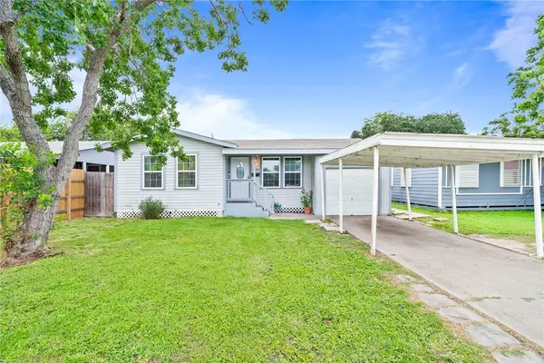 949 Bobalo Drive, Corpus Christi, TX 78412