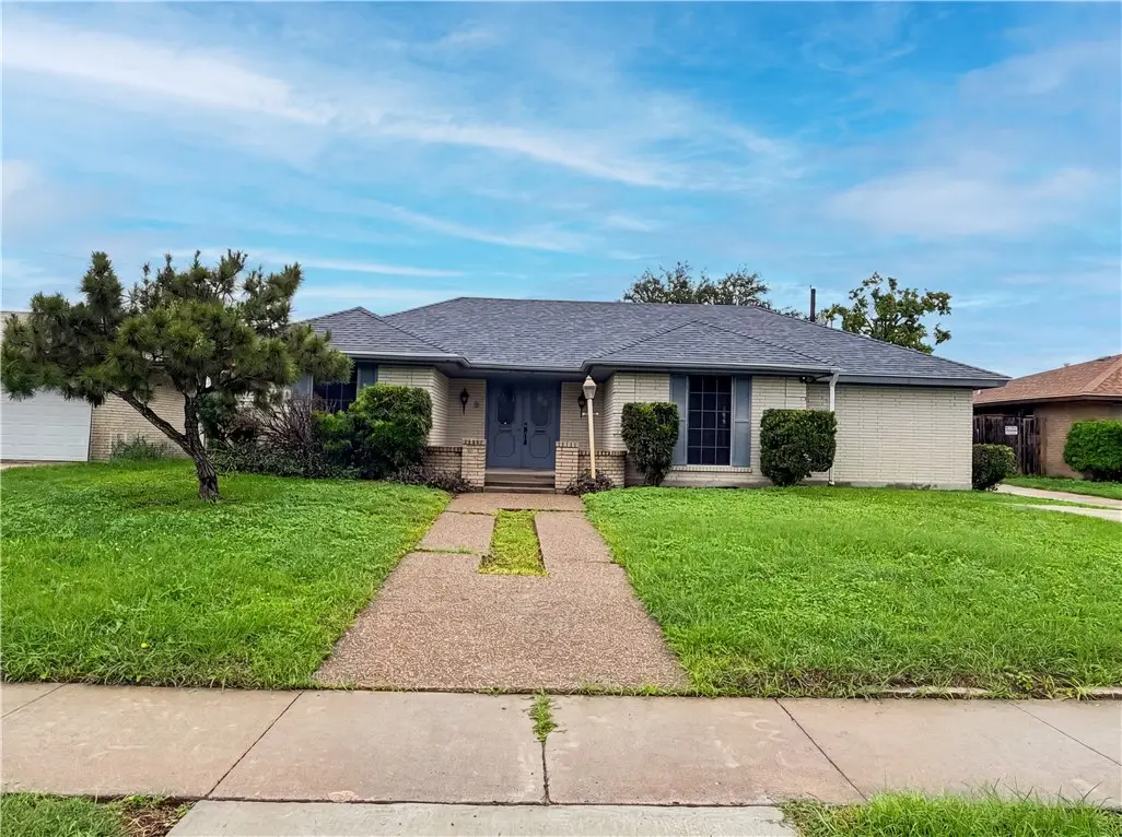 3710 Kingston Drive, Corpus Christi, TX 78415 - #1