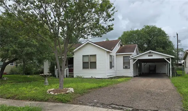 721 E Lewis Street, Sinton, TX 78387