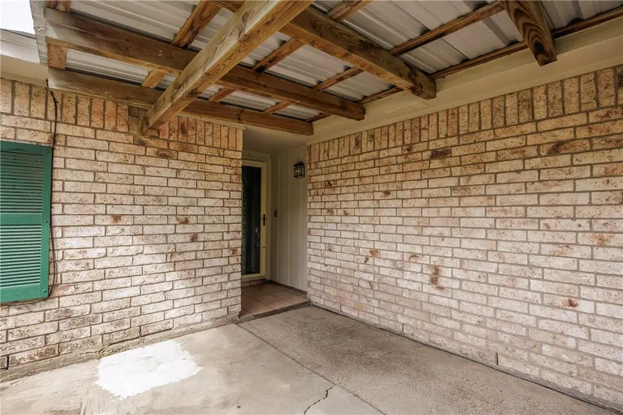 3621 Mendenhall Drive, Corpus Christi, TX 78415 - #2