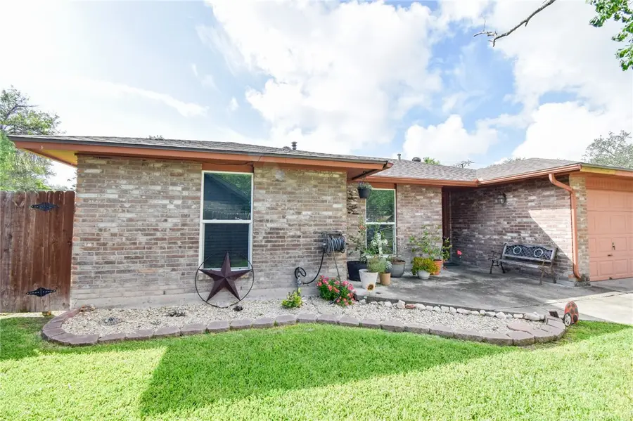 11902 Black Peak, Corpus Christi, TX 78410 - #2