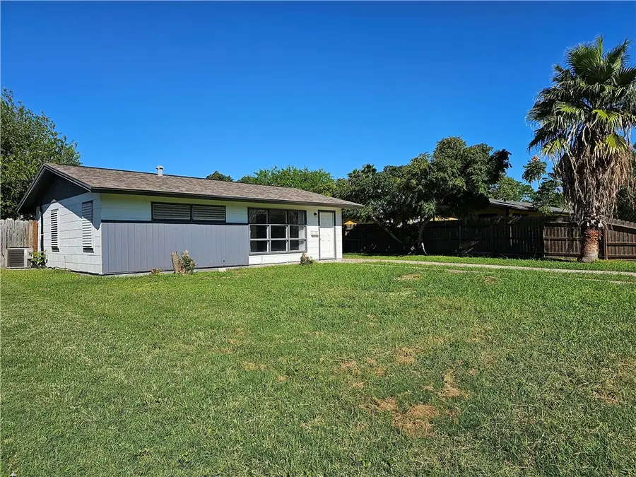 4709 Willowbrook Drive, Corpus Christi, TX 78411 - #2