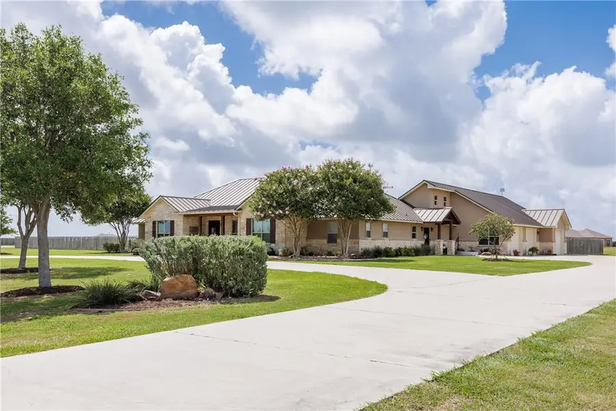 6702 Digger, Corpus Christi, TX 78415 - #2