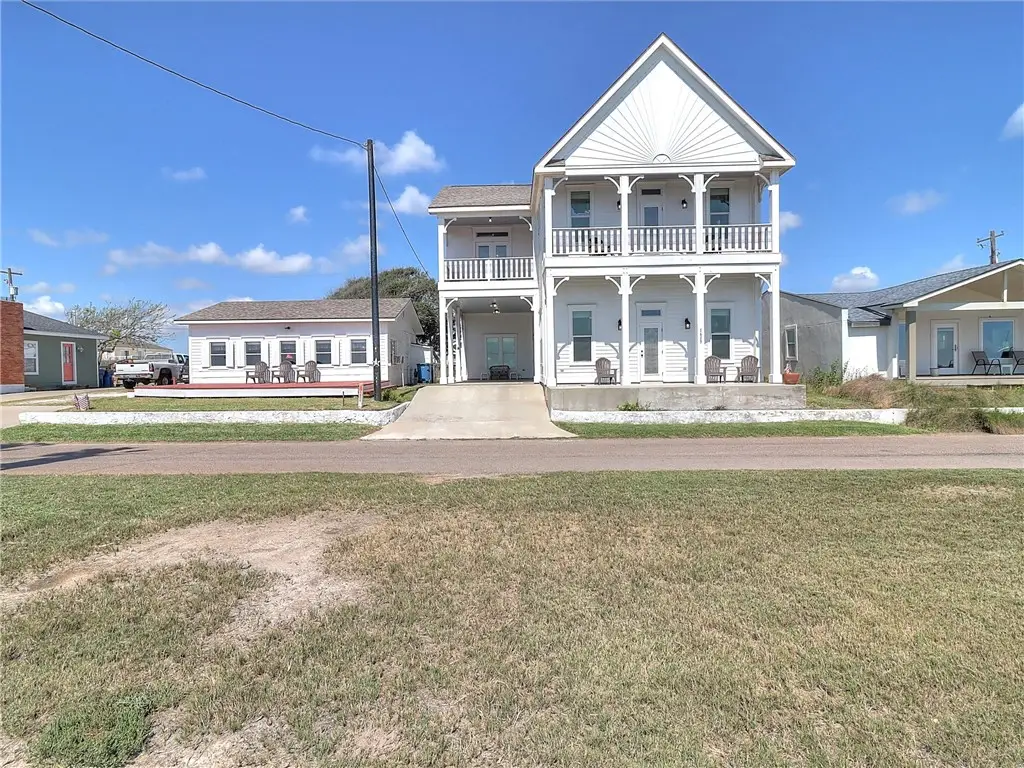 1615 Water Street, Rockport, TX 78382 - #1