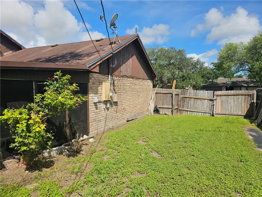 11920 Bee Mountain Street, Corpus Christi, TX 78410 - #2